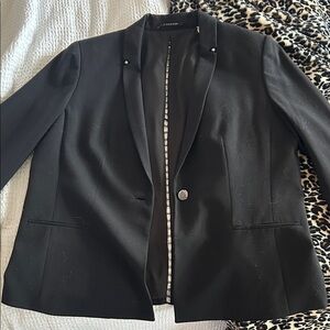 T Tahari Black Single-Button Blazer